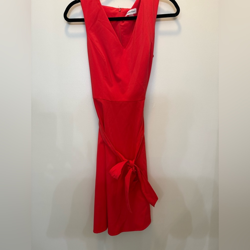 Calvin Klein Dressy‎ Red Sleeveless Dress with Tie Belt - Size 8